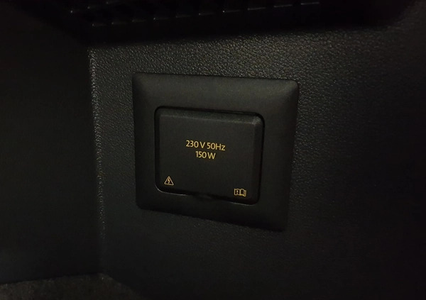 Volkswagen Tiguan cena 124999 przebieg: 108000, rok produkcji 2022 z Gdańsk małe 781